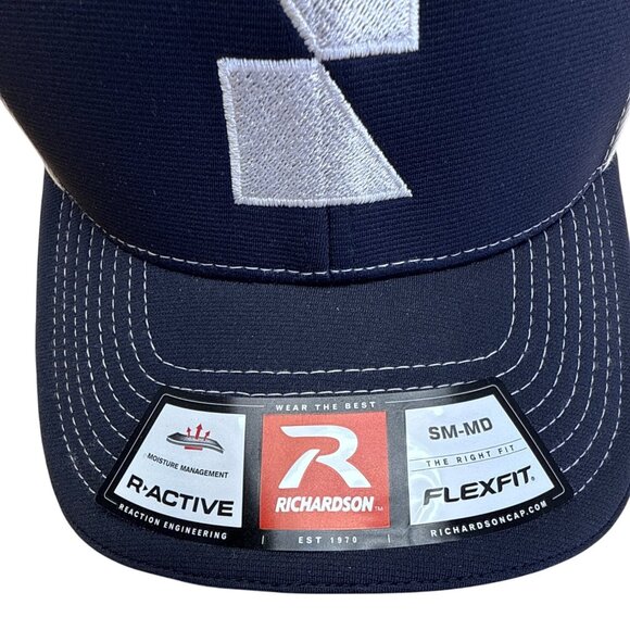 Richardson R-Active Navy & White Mesh Flexfit Hat Size SM-MD - Picture 2 of 9
